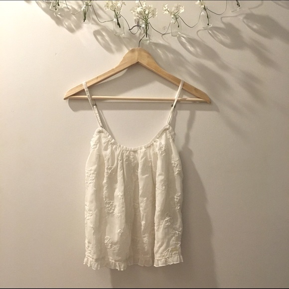 Gilly Hicks S top