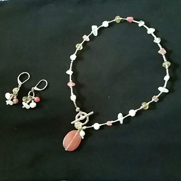 Necklace & Earrings