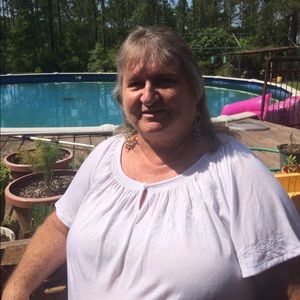 Meet your Posher, Anne