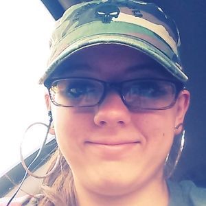 Meet your Posher, Veronika