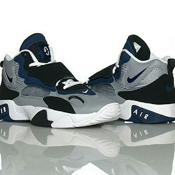 Nike Air Speed Turfs
