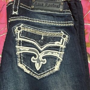 dont buy trading women rock revival