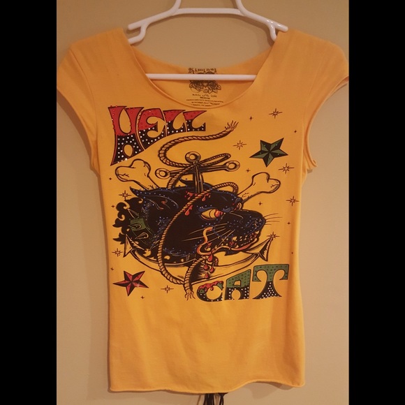 Yellow fun tee shirt