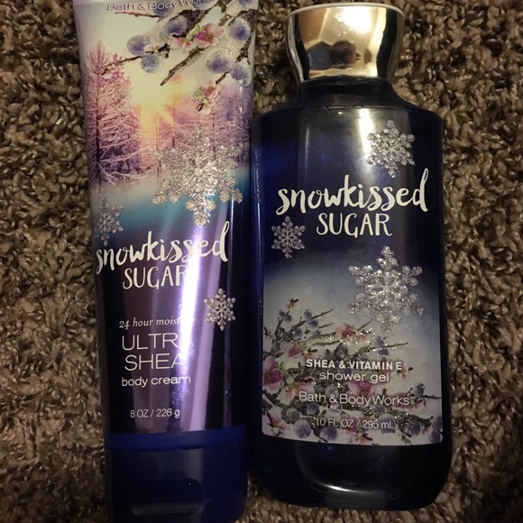 Bath and Body Works lotion and shower gel set