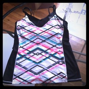 Workout tank top