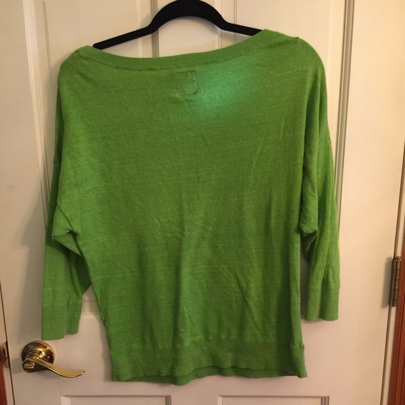 American Eagle Outfitters Green sweater. - Picture 3 of 3