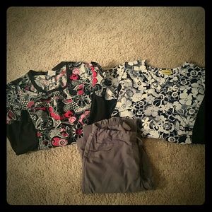 scrubs set  size XS