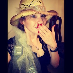 Meet your Posher, Lety