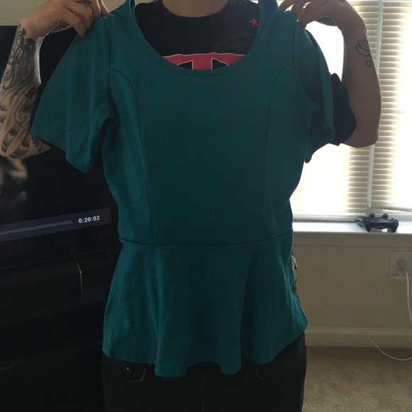 Teal Peplum Quarter Sleeve Top