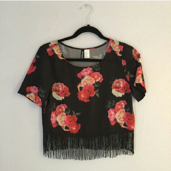 H&M DIVIDED Floral Crop Top