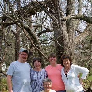 Meet your Posher, Delana