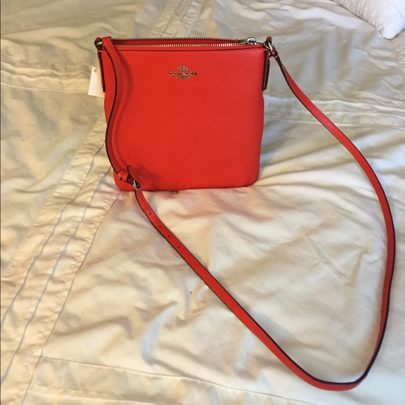 New Coach Crossbody Purse