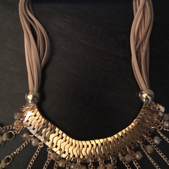 Necklace W/ Tassels - Picture 2 of 3