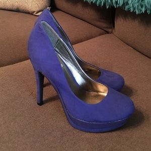 Guess blue heels