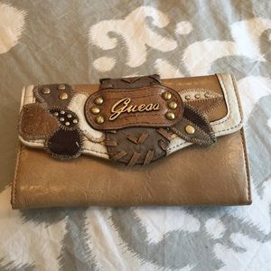 Guess wallet