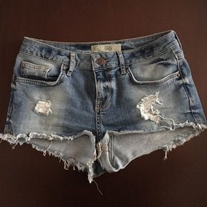 Topshop Distressed Shorts Size 6