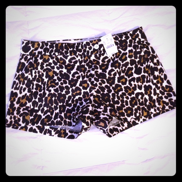 Leopard print Basket weave shirts