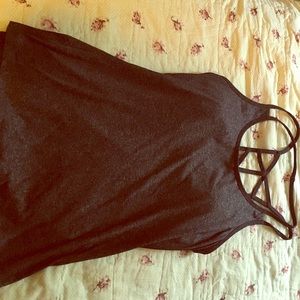 Workout tank-charcoal heather gray