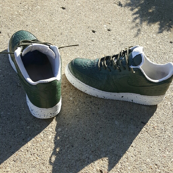 Olive Green AF1 - Picture 3 of 3