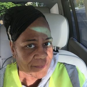 Meet your Posher, Marcia