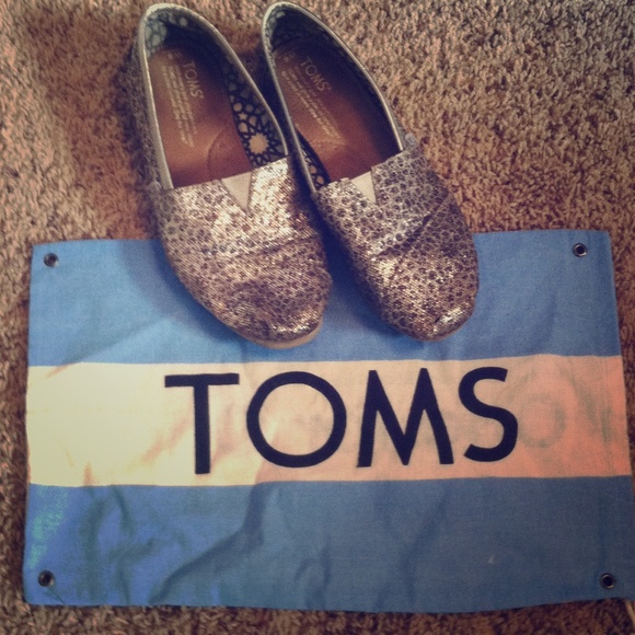 TOMS