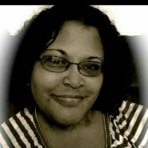 Meet your Posher, Marie