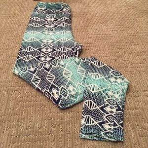 NWOT Super Cute O/S Lularoe Leggings