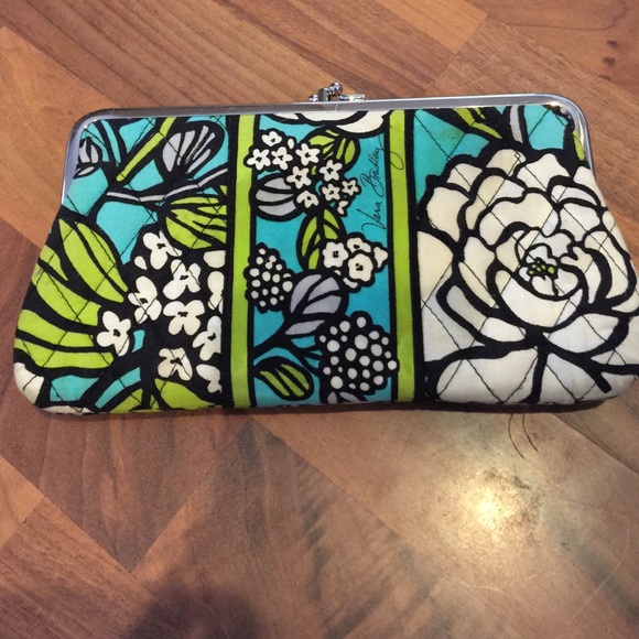Vera Bradley wallet
