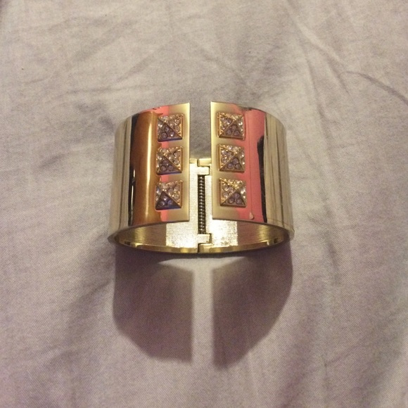 Victoria's Secret gold band