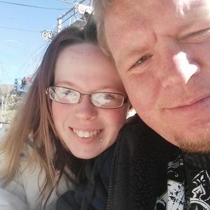 Meet your Posher, Candi