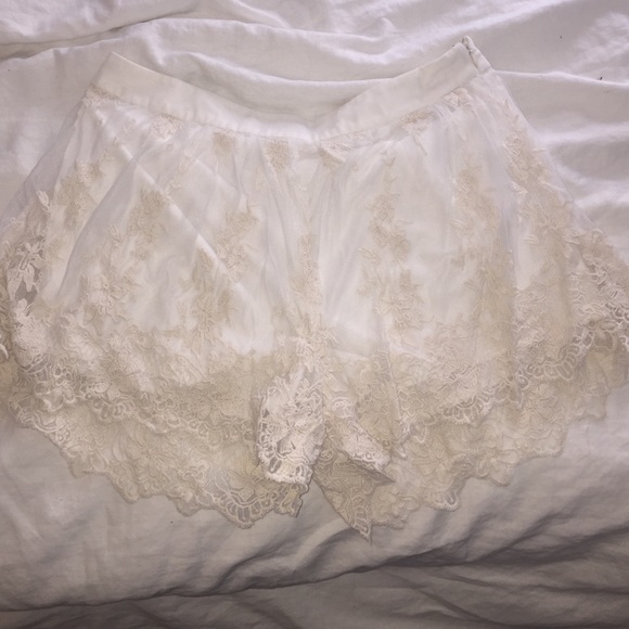 Lace shorts