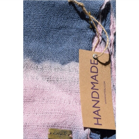 SALE Ketzali Julanik Handmade Alpaca Scarf - Picture 2 of 4