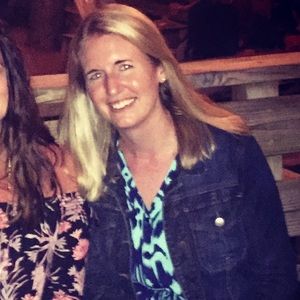 Meet your Posher, Laura