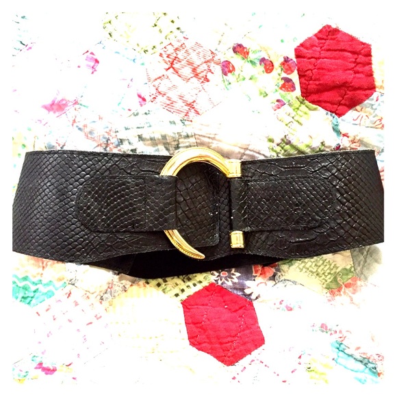 Black Snake-Skin Statement Belt!