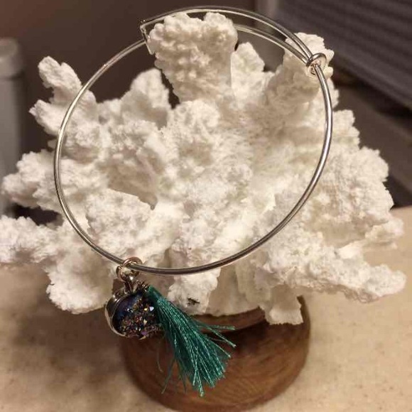 Expandable bangle - Picture 2 of 2