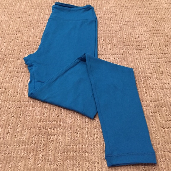 NWOT Super Cute O/S Lularoe Leggings in Turquoise