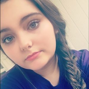 Meet your Posher, Jacy