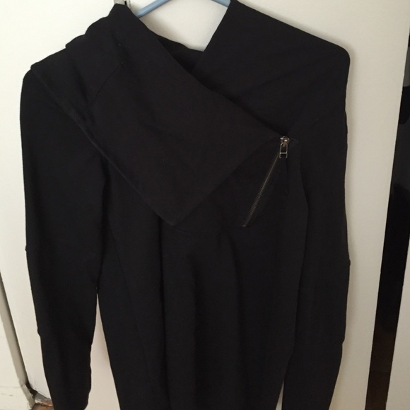 Ann Taylor loft sweatshirt