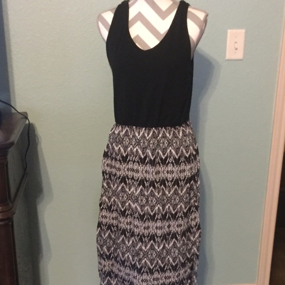 Black print maxi dress, size 12/14