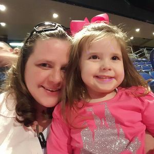 Meet your Posher, Christy