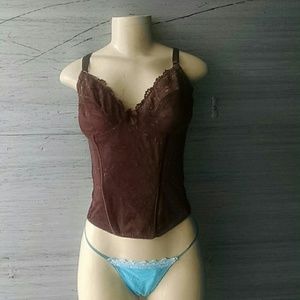 Gorgeous waist cinching bra,