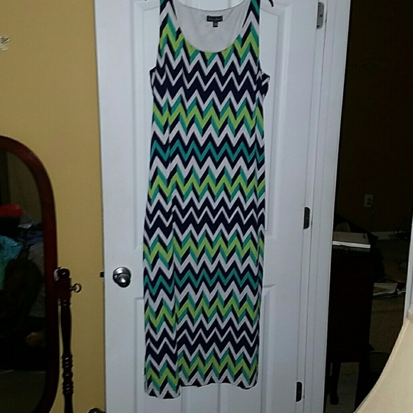 Zigzag Pattern Maxi Dress