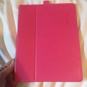 Apple iPad case Snugg brand