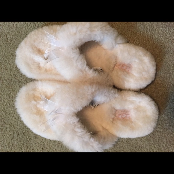 Authentic UGG fuzzy slippers