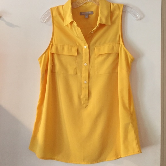 Goldenrod Yellow Sleeveless Collared Blouse