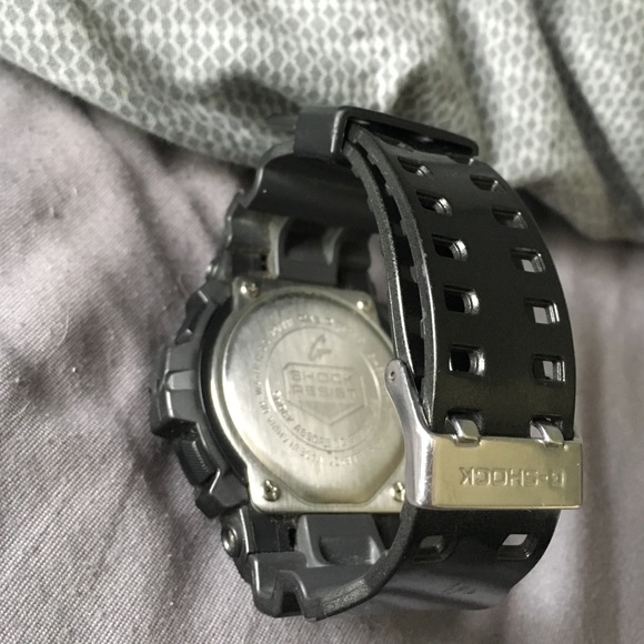 G-Shock Watch - Picture 3 of 4