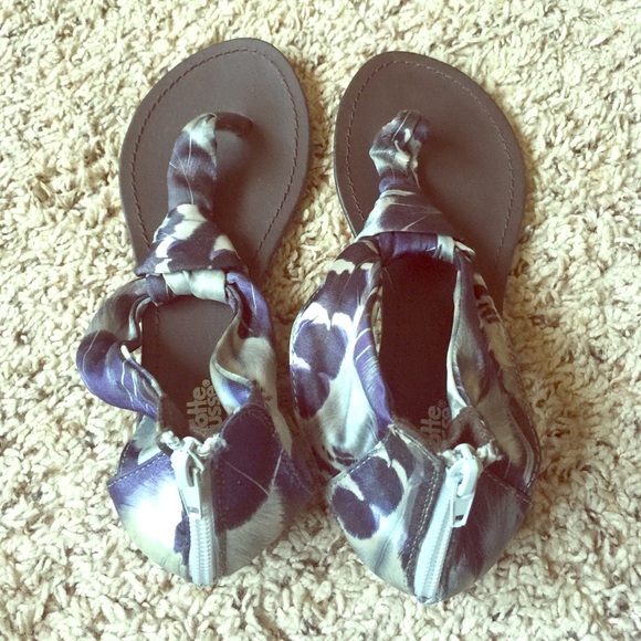 Cute strapped sandals