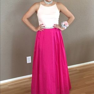 SUPER CUTE PROM DRESS!