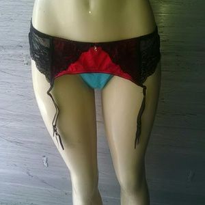 XL garter belt. ON HOLD