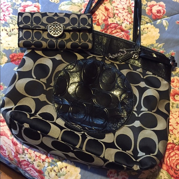 Authentic Coach purse and wallet